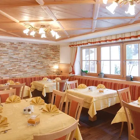 Forcelles Aparthotel San Cassiano (Badia)