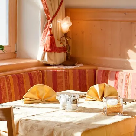 Aparthotel Forcelles San Cassiano (Badia)