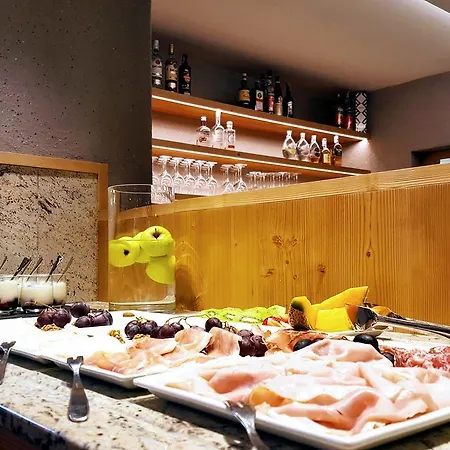 Aparthotel Forcelles San Cassiano (Badia)